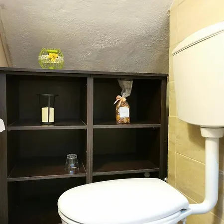 Old Town Petrino House Apartment
